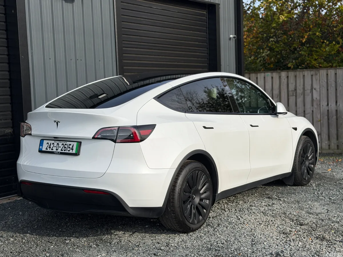 Tesla Model Y SUV, Electric, 2024, White