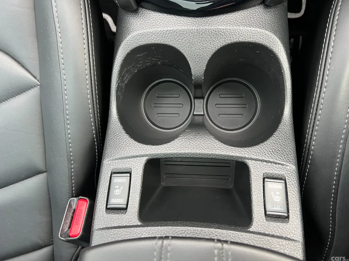 Nissan Qashqai SUV, Diesel, 2018, Black