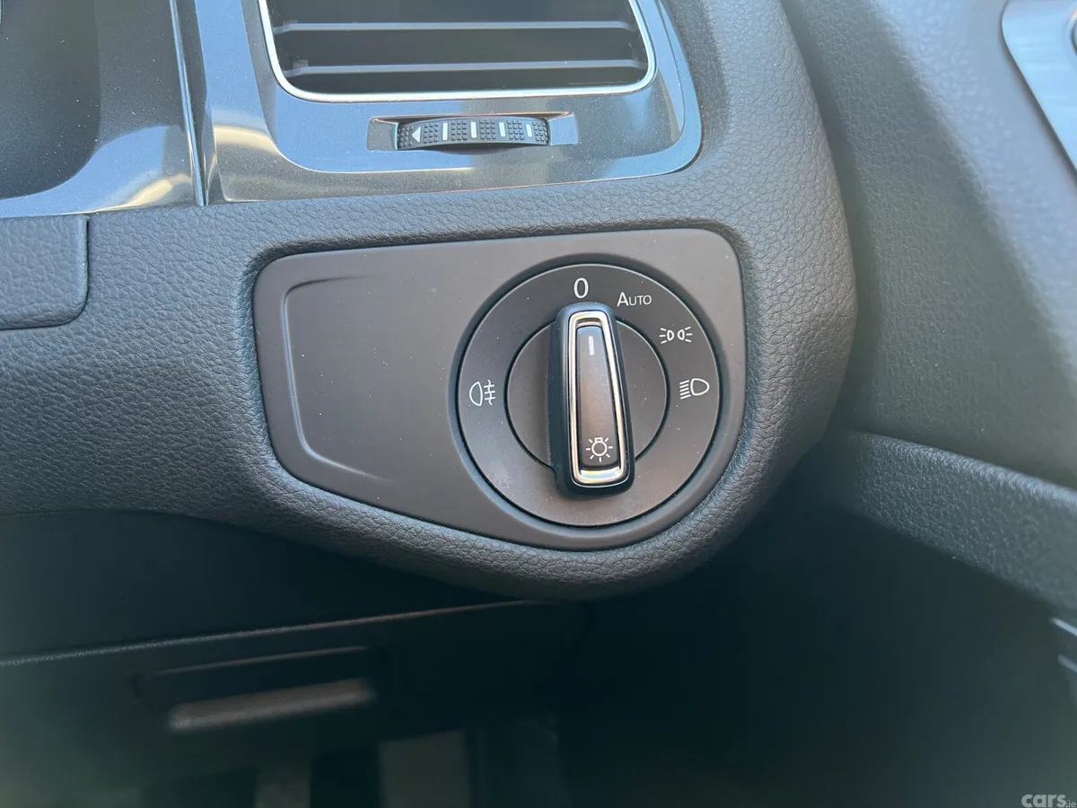 Volkswagen Golf Hatchback, Diesel, 2018, Blue