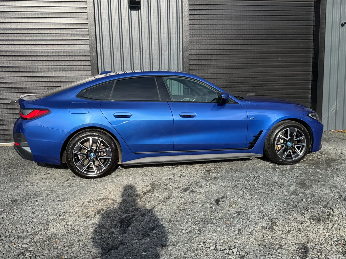 BMW i4 Hatchback, Electric, 2023, Blue