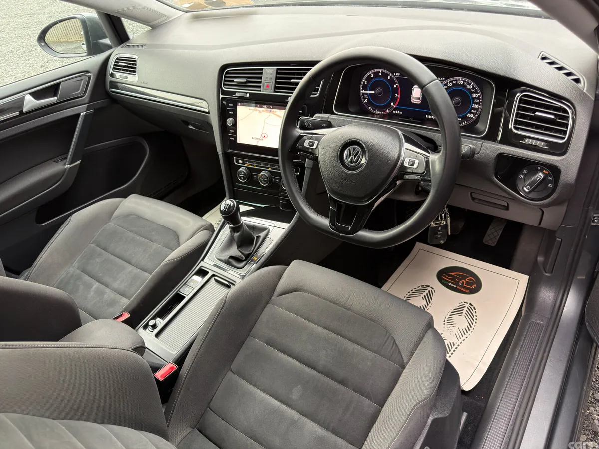 Volkswagen Golf Estate, Petrol, 2019, Grey