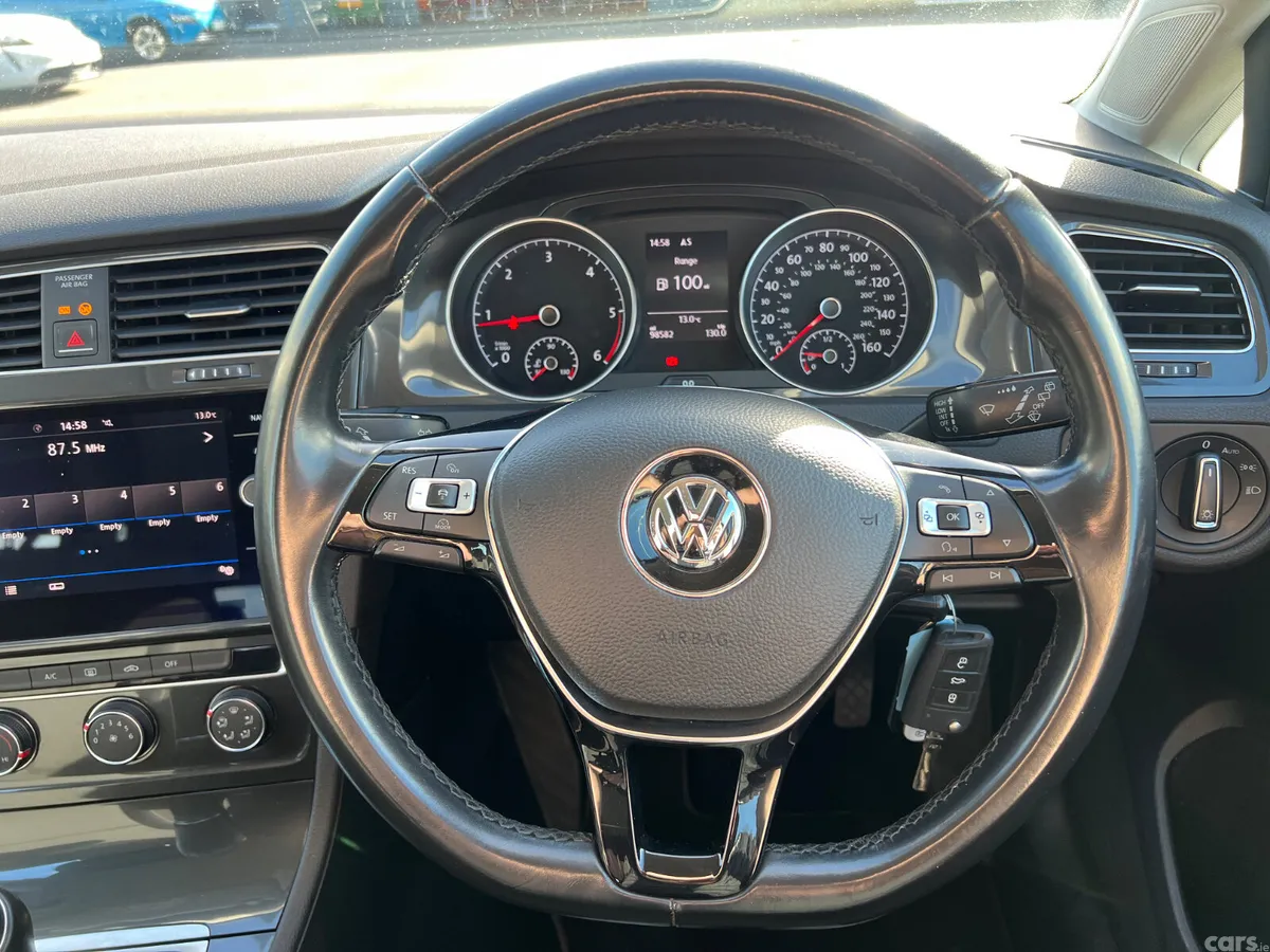 Volkswagen Golf Hatchback, Diesel, 2018, Blue