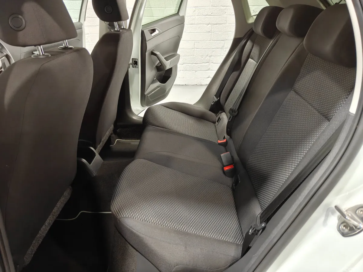 Volkswagen Polo Hatchback, Petrol, 2019, White