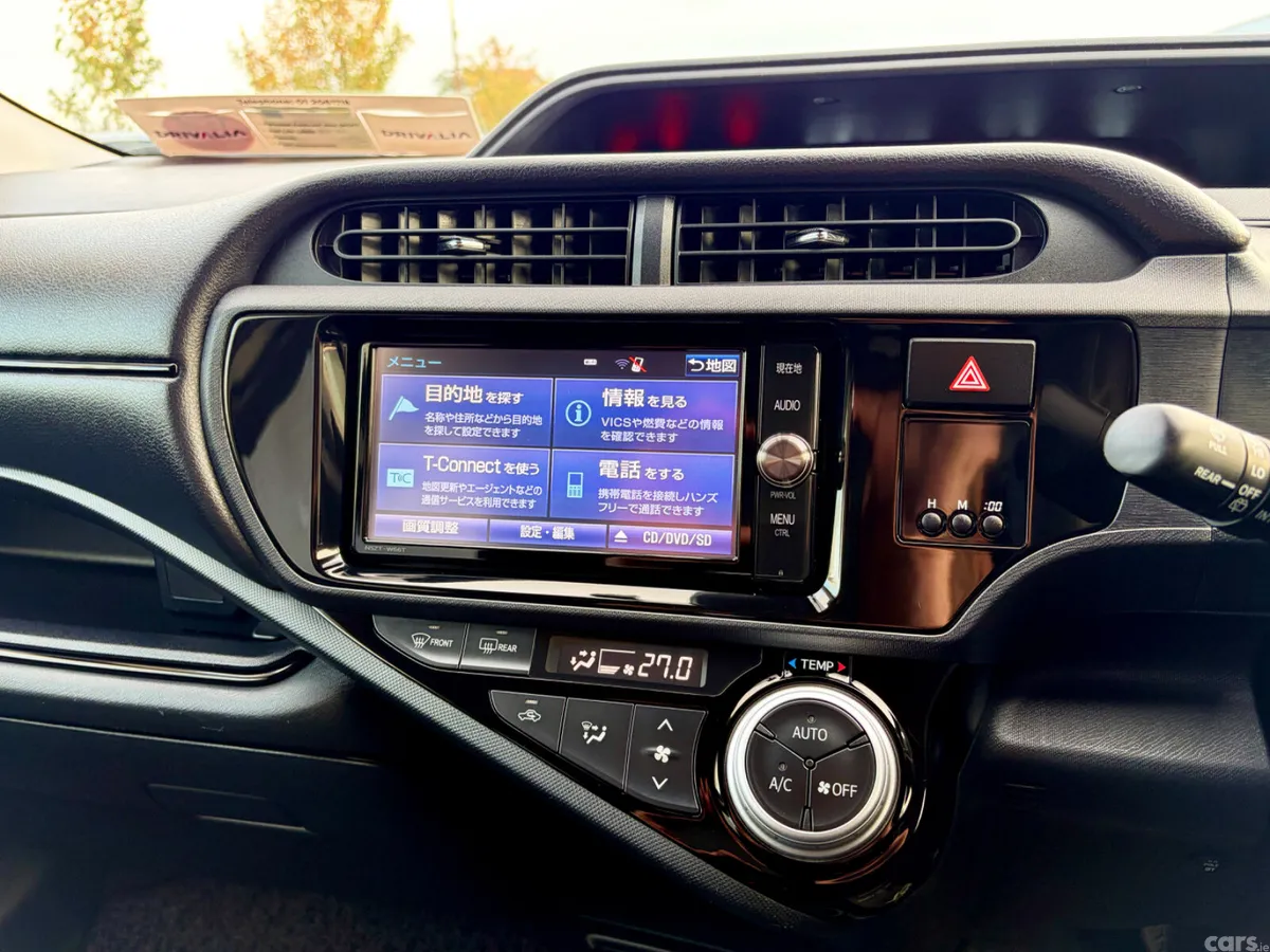 Toyota Aqua Hatchback, Petrol Hybrid, 2017, Blue