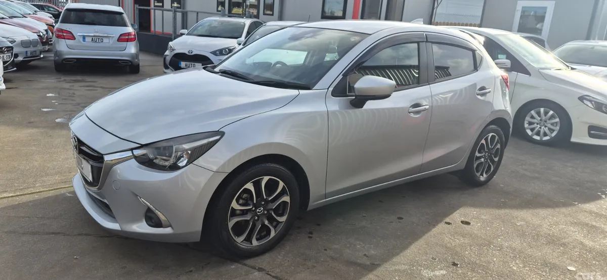 Mazda Mazda2 Hatchback, Diesel, 2017, Silver