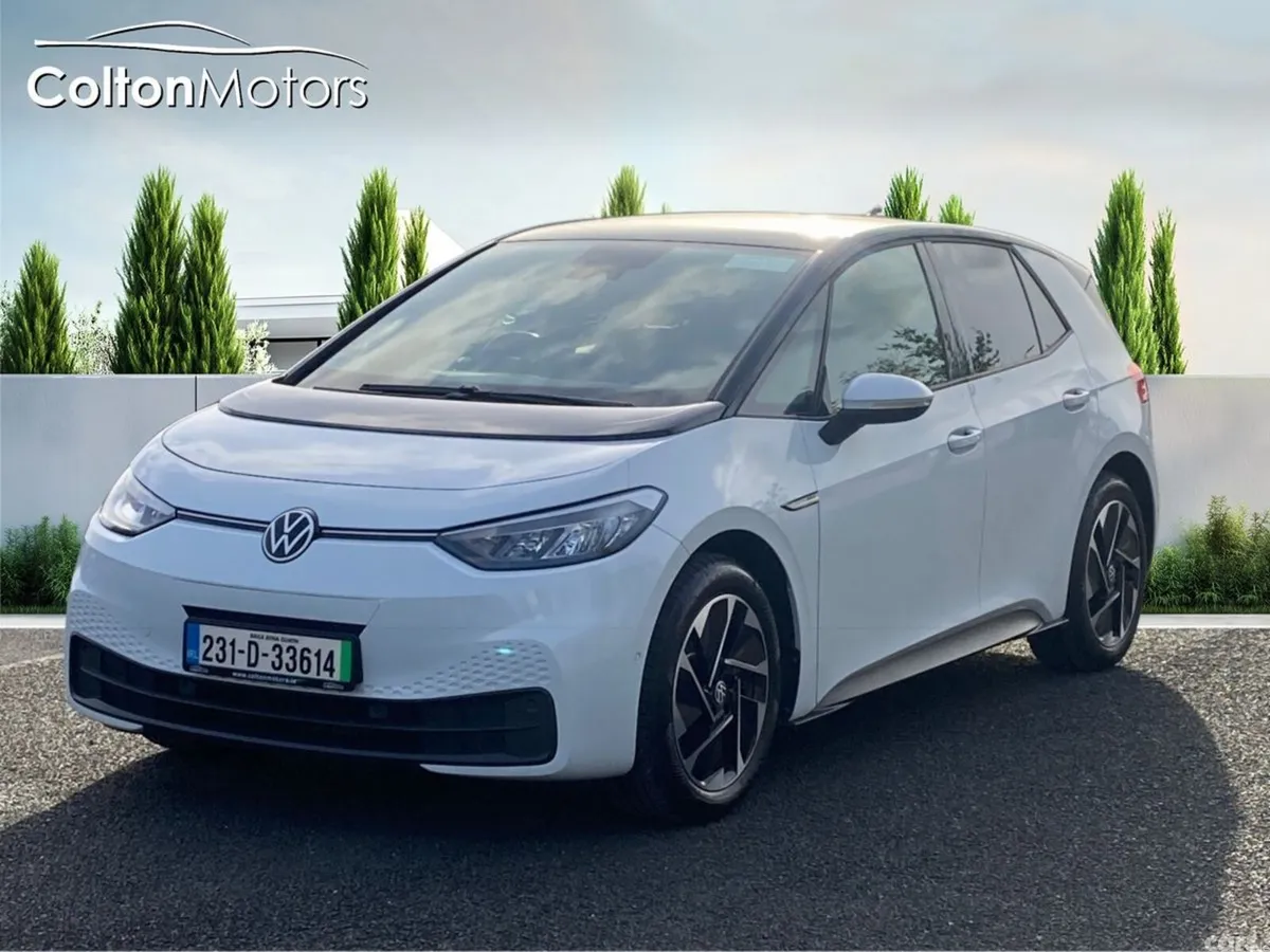 Volkswagen ID.3 Hatchback, Electric, 2023, White