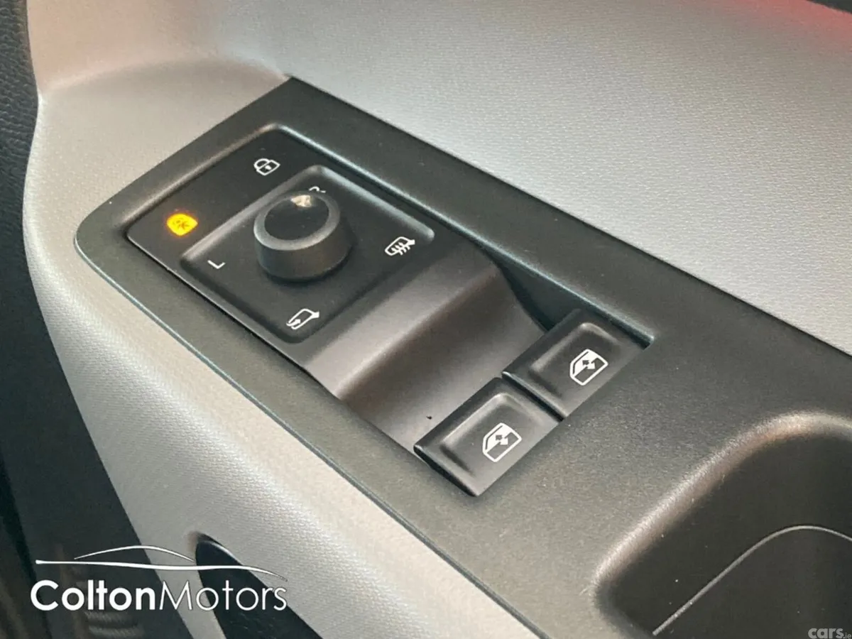 Volkswagen ID.Buzz Estate, Electric, 2023, Black