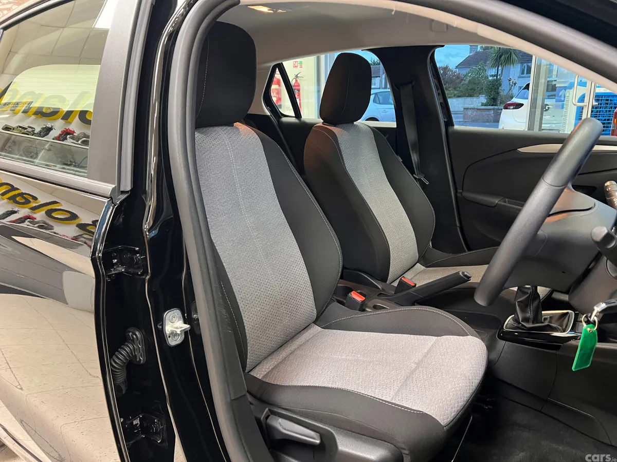 Opel Corsa Hatchback, Petrol, 2025, Black