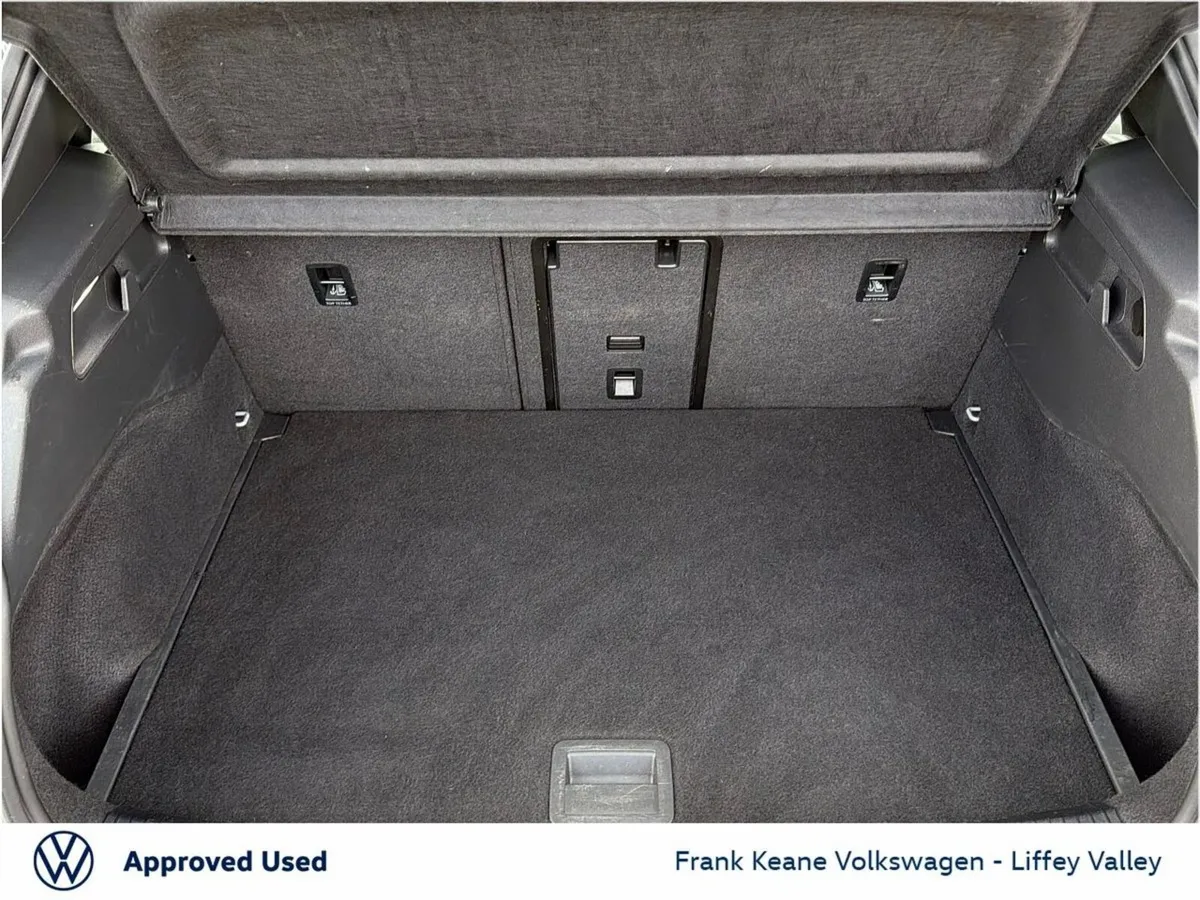 Volkswagen ID.3 Hatchback, Electric, 2023, Grey