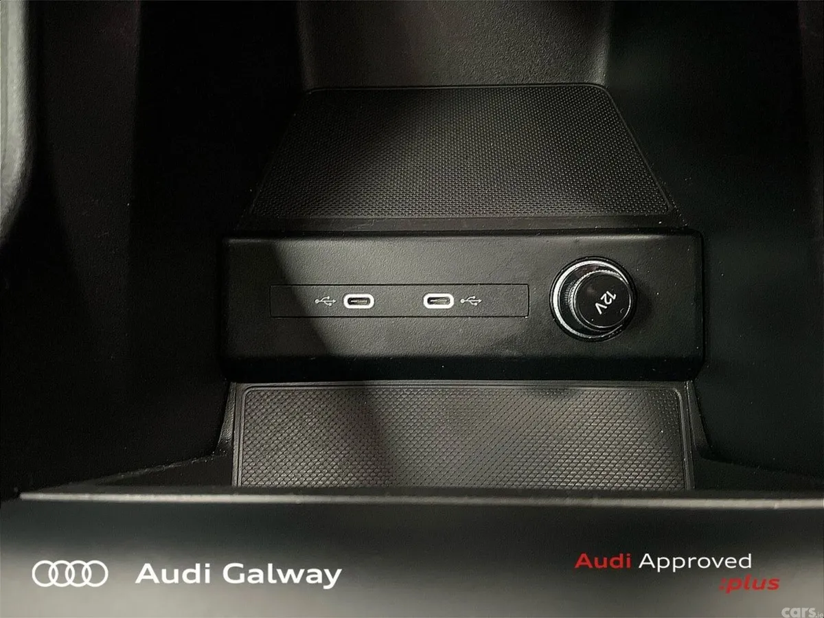 Audi Q4 e-tron SUV, Electric, 2023, Black