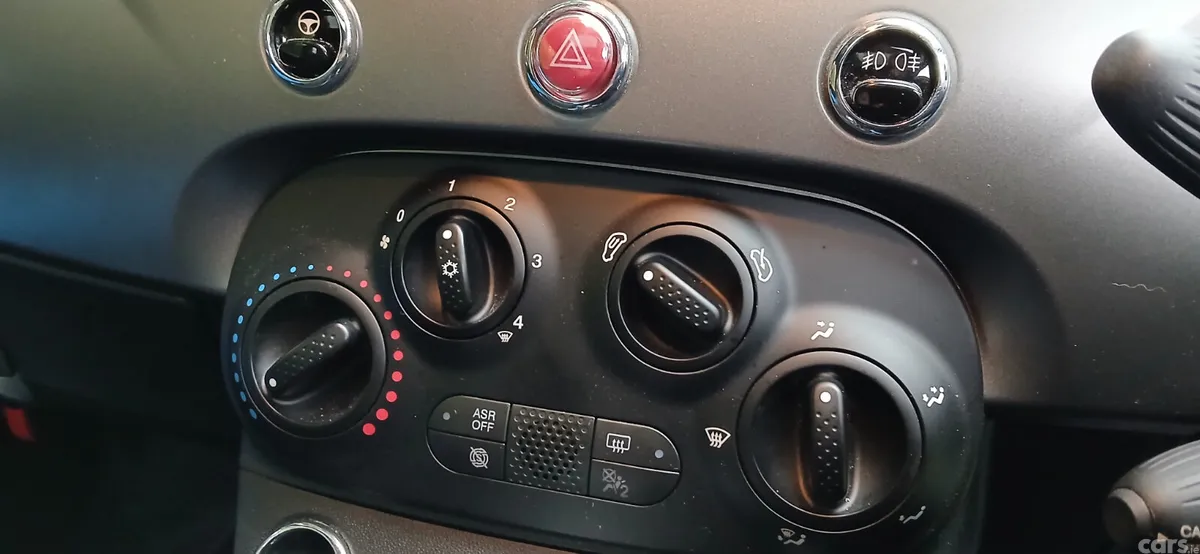 Fiat 500 Hatchback, Petrol, 2018, Blue