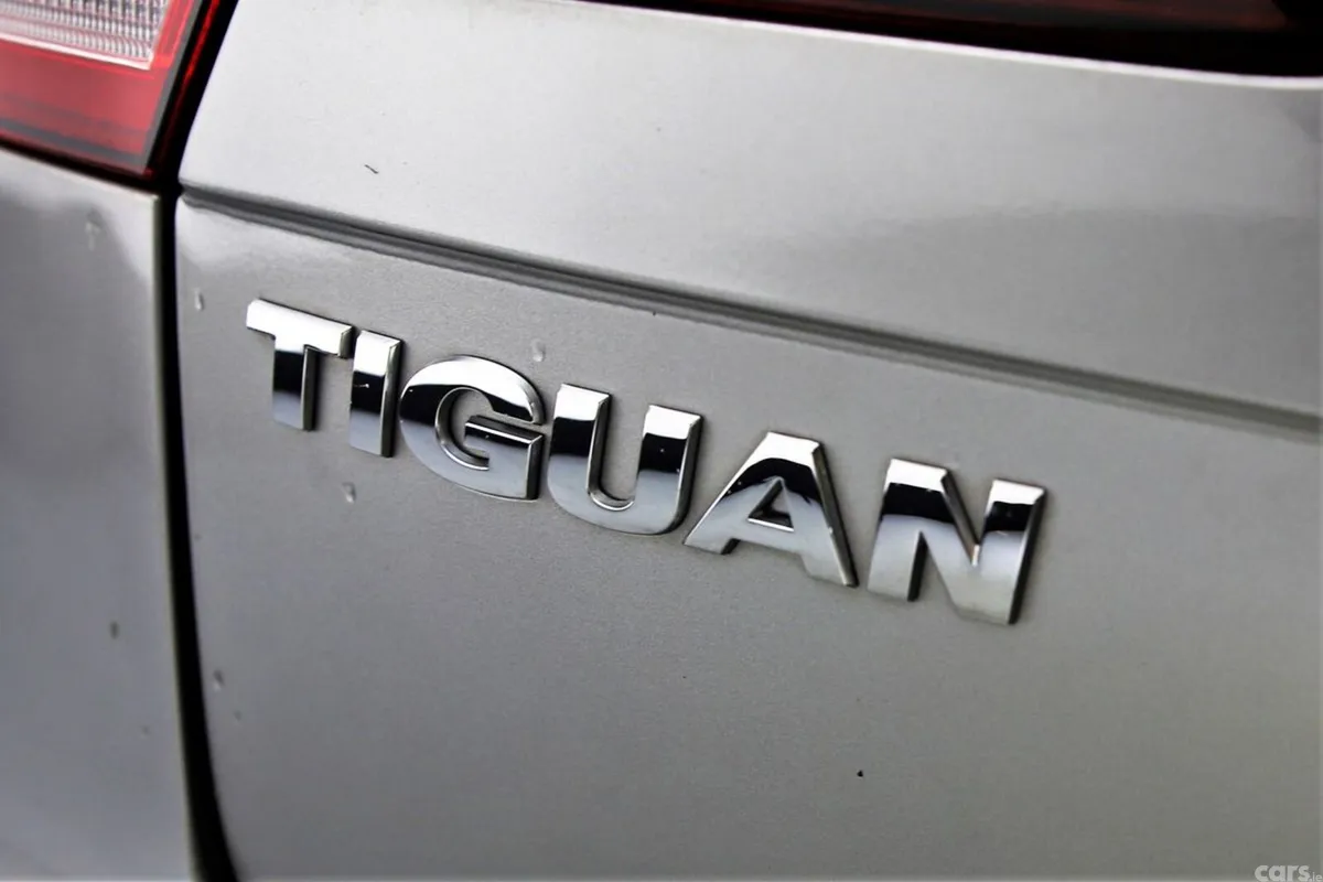 Volkswagen Tiguan SUV, Diesel, 2017, Grey