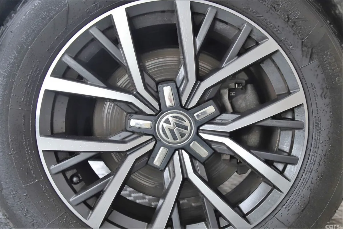 Volkswagen Tiguan SUV, Diesel, 2017, Grey