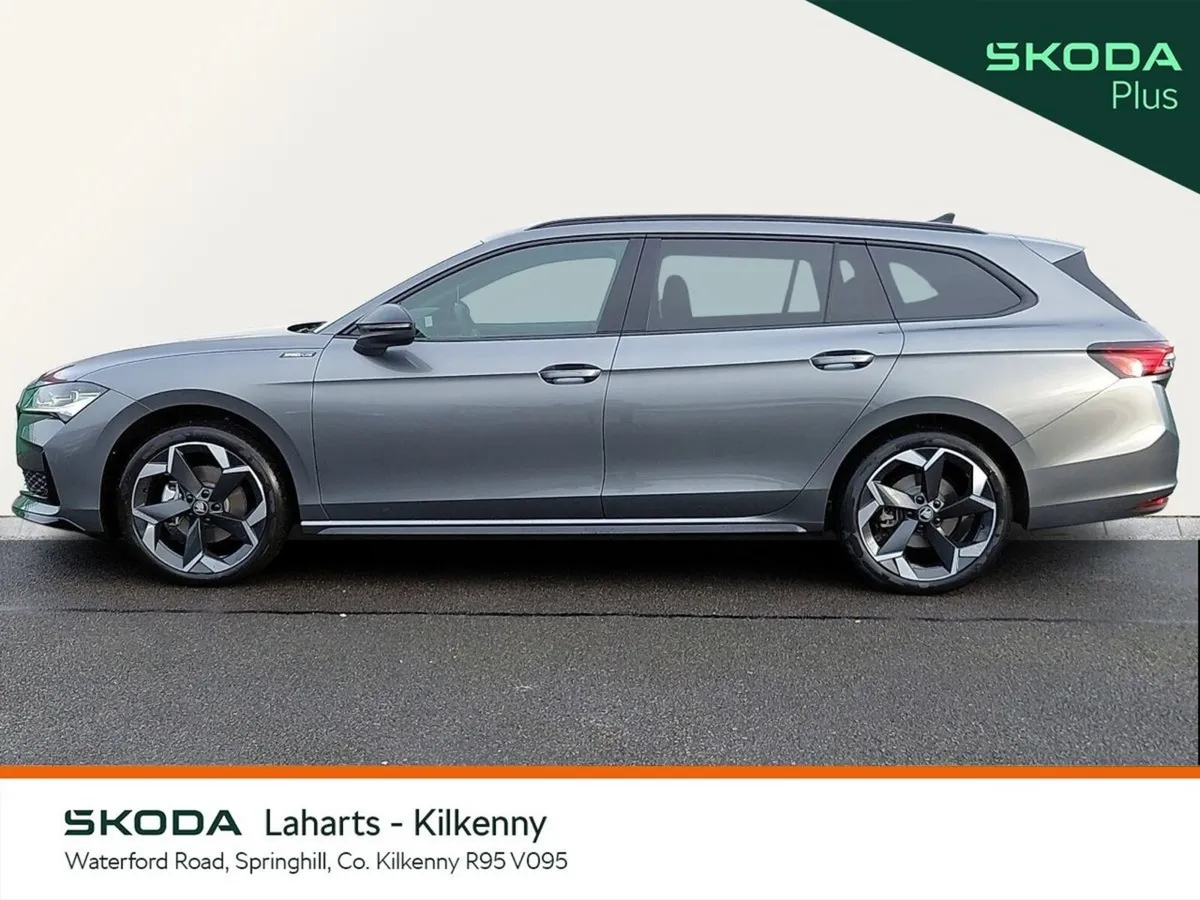 Skoda Superb Estate, Diesel, 2026, Grey