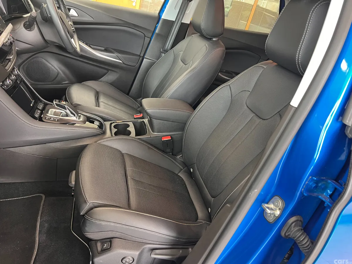 Opel Grandland X SUV, Petrol Plug-in Hybrid, 2023, Blue