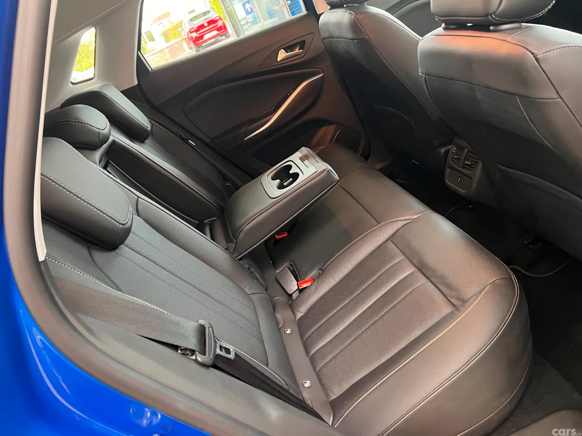 Opel Grandland X SUV, Petrol Plug-in Hybrid, 2023, Blue