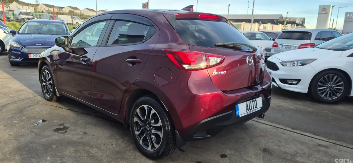 Mazda Mazda2 Hatchback, Diesel, 2017, Red