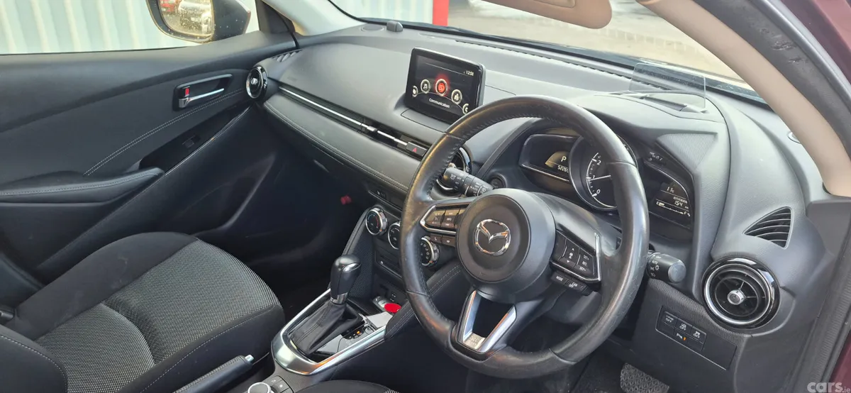 Mazda Mazda2 Hatchback, Diesel, 2017, Red