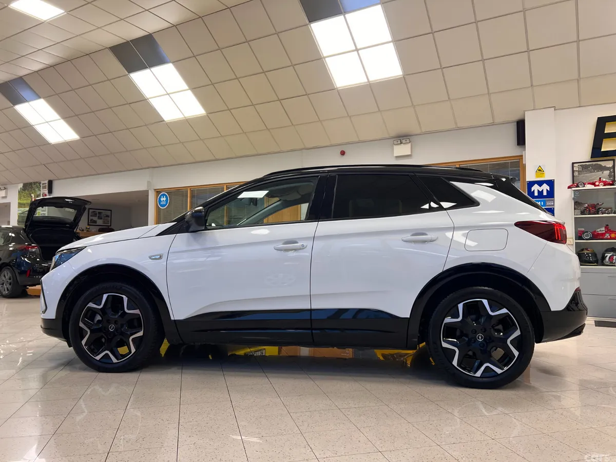 Opel Grandland X SUV, Petrol Plug-in Hybrid, 2024, White