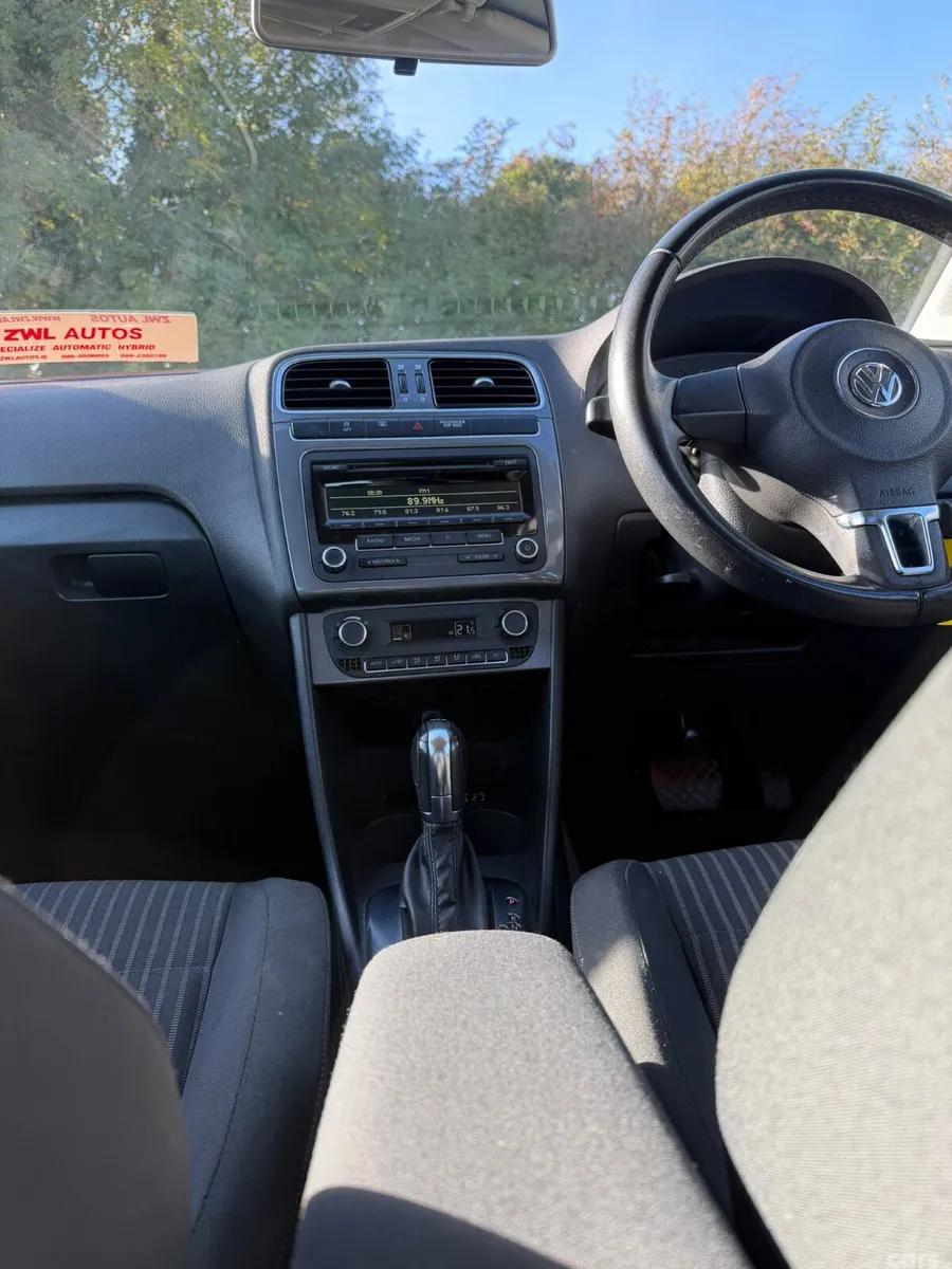 Volkswagen Polo Hatchback, Petrol, 2013, Black