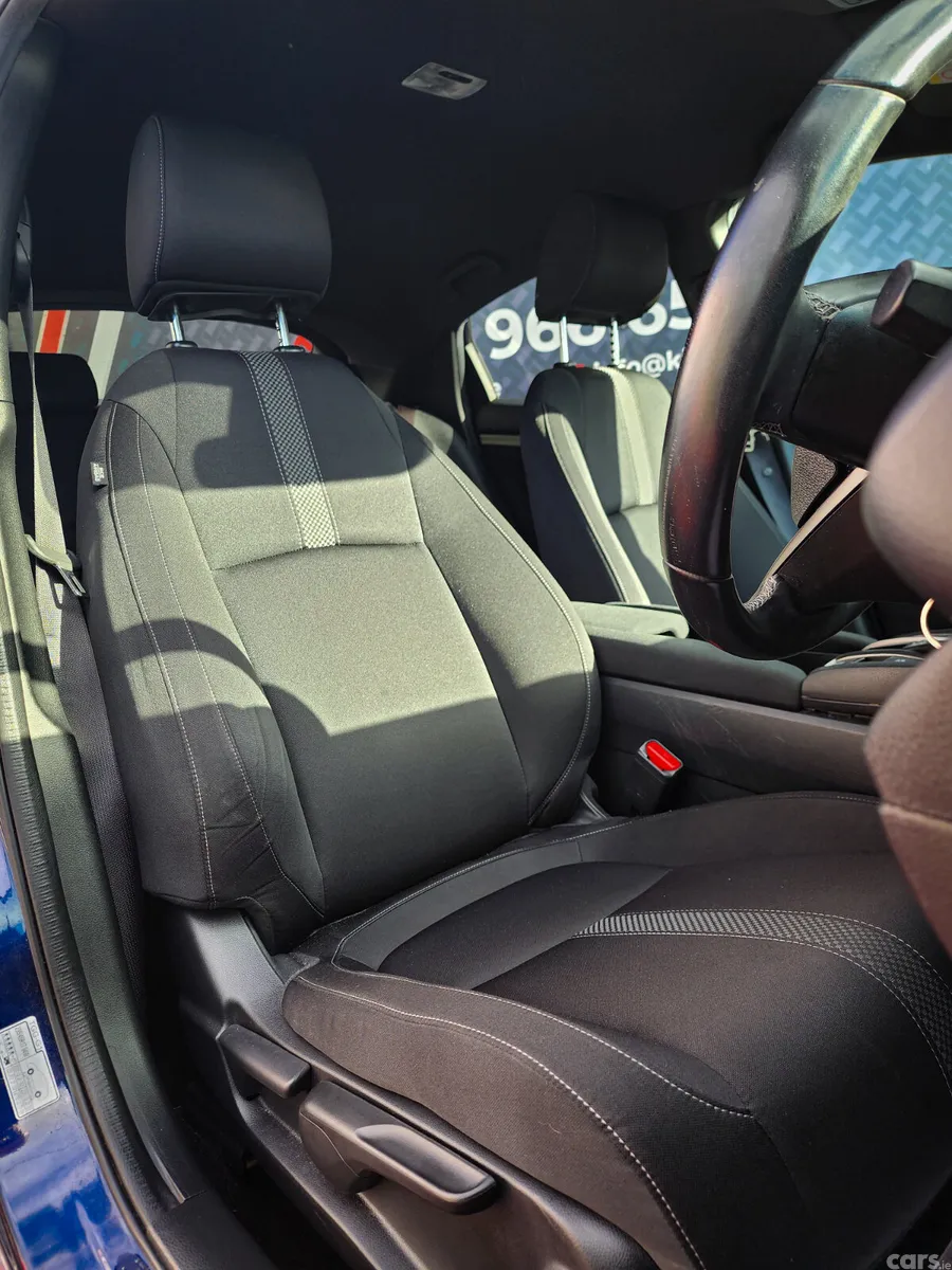 Honda Civic Hatchback, Petrol, 2022, Blue
