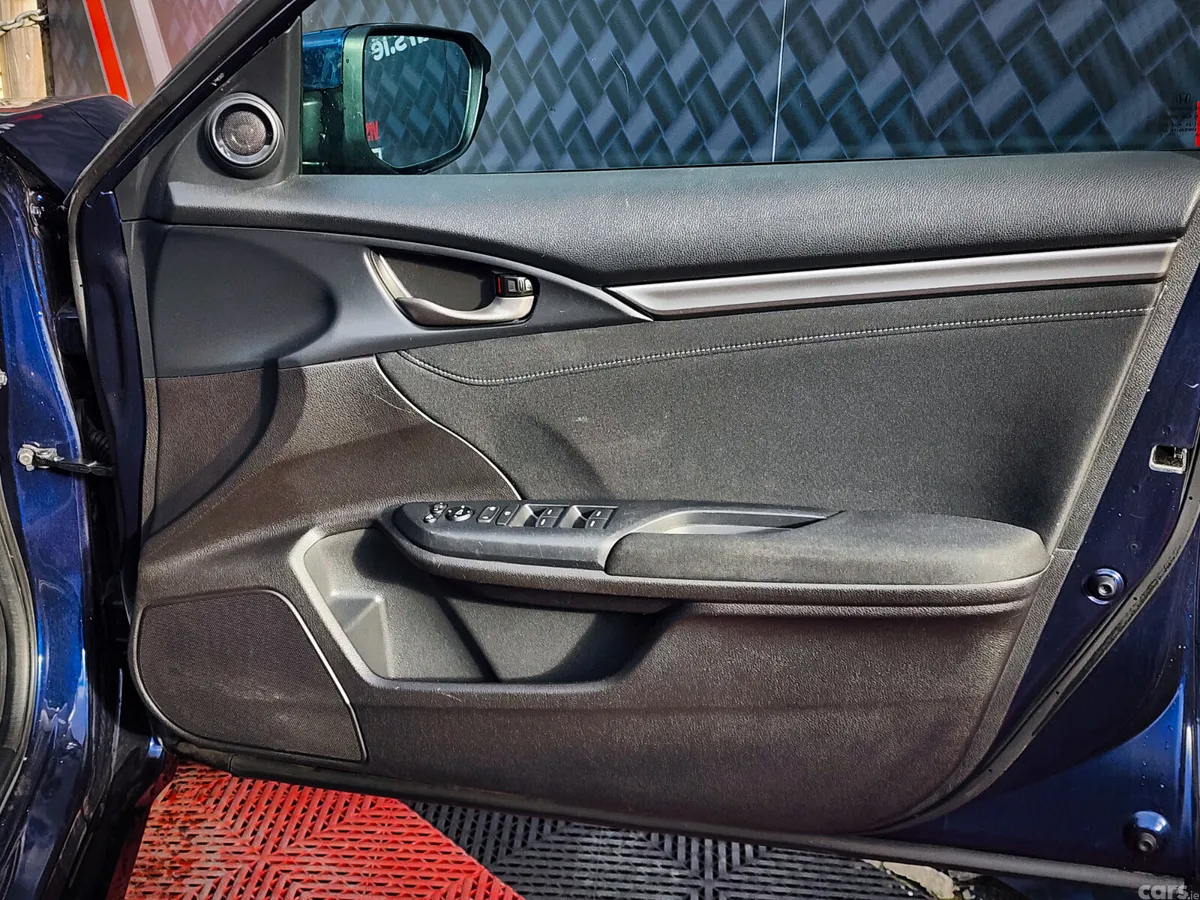 Honda Civic Hatchback, Petrol, 2022, Blue