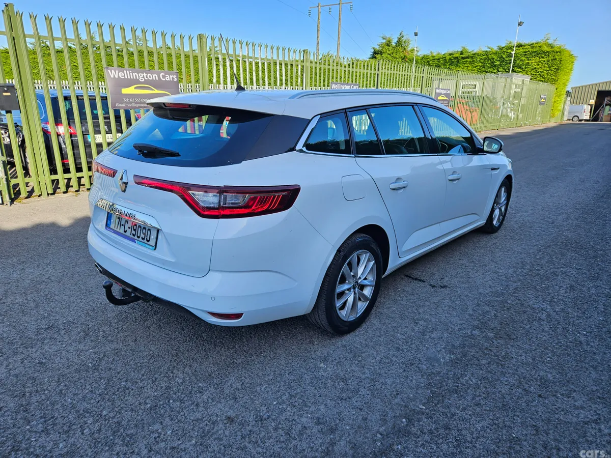 Renault Megane Estate, Diesel, 2017, White