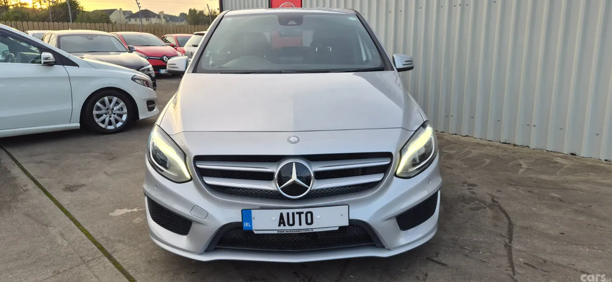 Mercedes-Benz B-Class MPV, Petrol, 2015, Silver