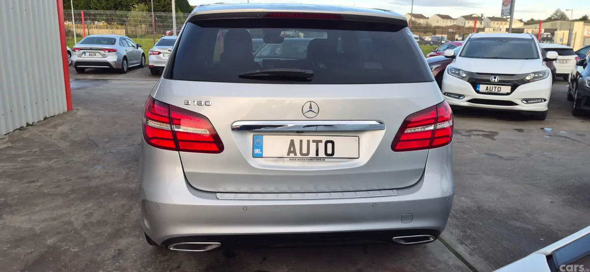 Mercedes-Benz B-Class MPV, Petrol, 2015, Silver