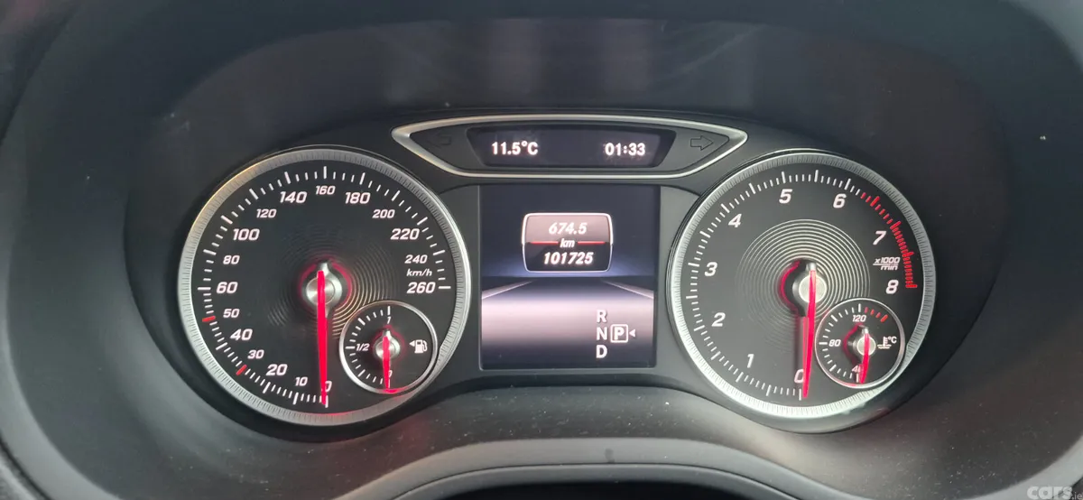 Mercedes-Benz B-Class MPV, Petrol, 2015, Silver