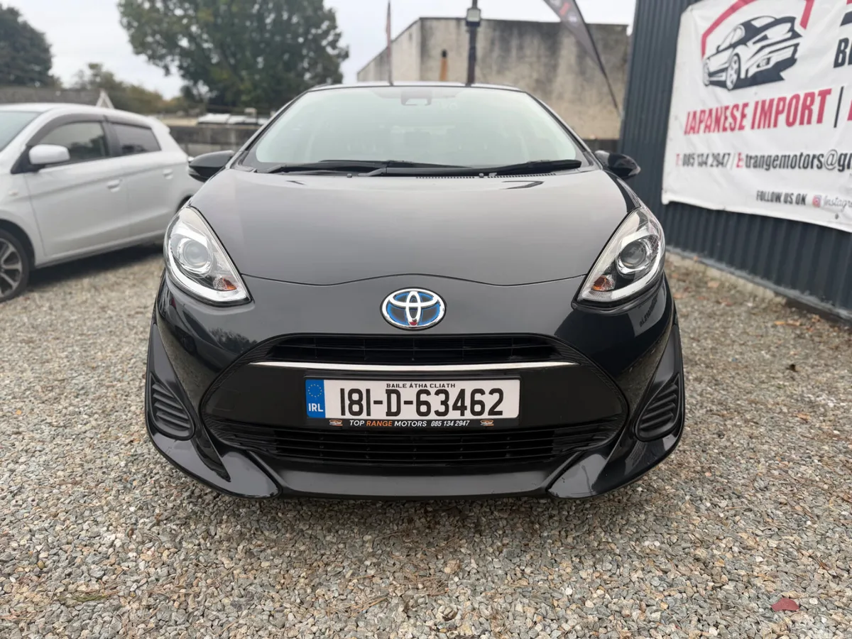 Toyota Aqua Hatchback, Petrol Hybrid, 2018, Black