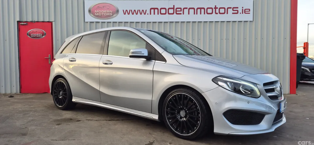 Mercedes-Benz B-Class MPV, Petrol, 2015, Silver
