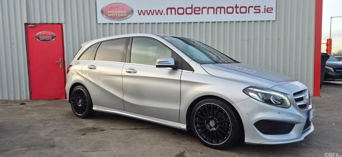 Mercedes-Benz B-Class MPV, Petrol, 2015, Silver