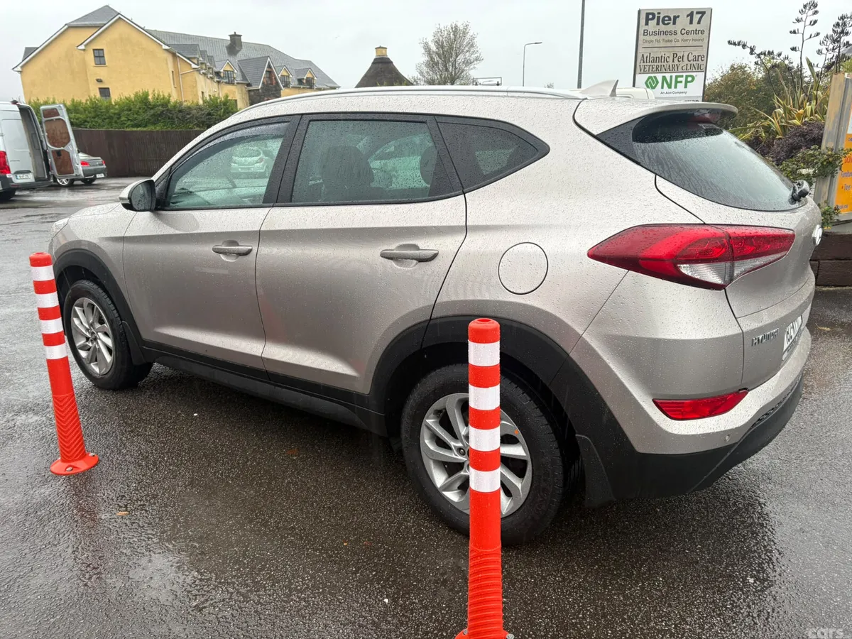 Hyundai Tucson SUV, Diesel, 2018, White