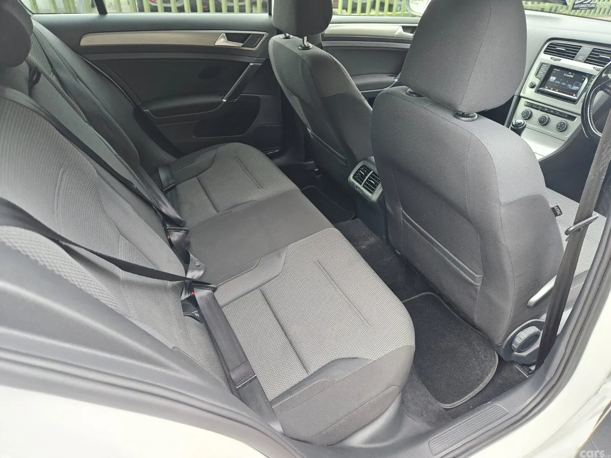 Volkswagen Golf Hatchback, Diesel, 2015, White