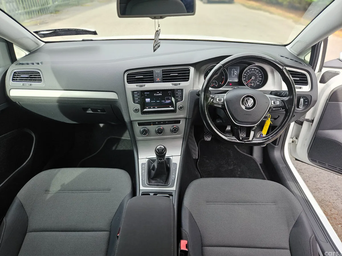 Volkswagen Golf Hatchback, Diesel, 2015, White