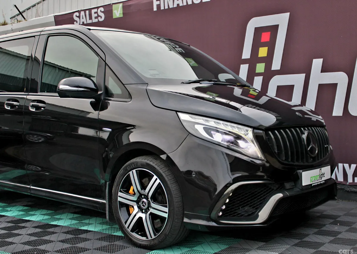 Mercedes-Benz V-Class MPV, Diesel, 2016, Black