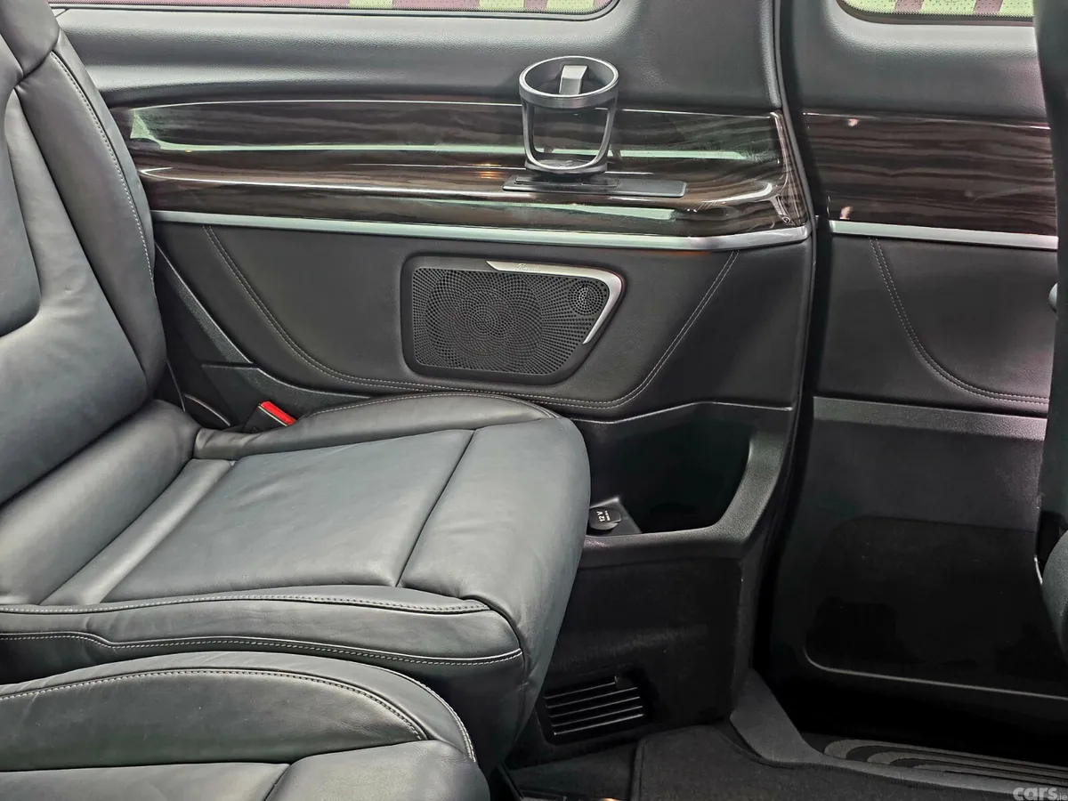 Mercedes-Benz V-Class MPV, Diesel, 2016, Black