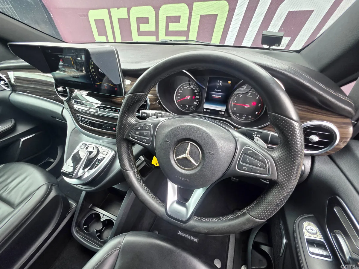 Mercedes-Benz V-Class MPV, Diesel, 2016, Black