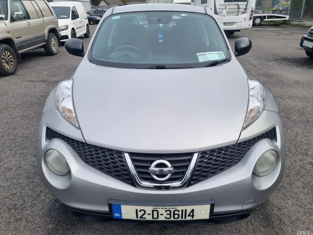 Nissan Juke SUV, Petrol, 2012, Silver