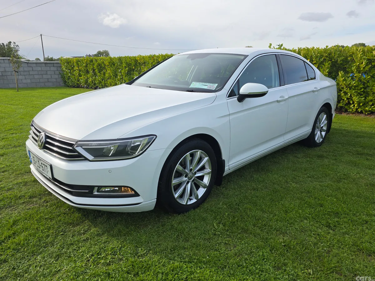 Volkswagen Passat Saloon, Diesel, 2015, White