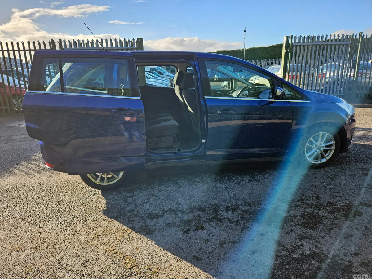 Ford Grand C-Max MPV, Diesel, 2016, Blue