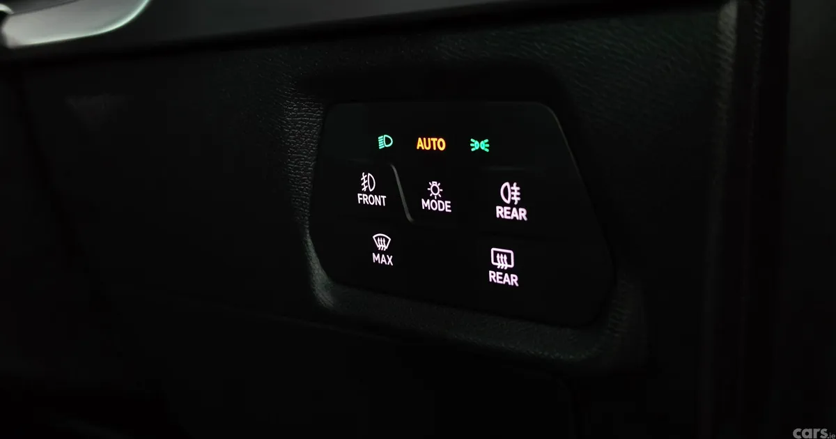 SEAT Leon Estate, Diesel, 2021, Red