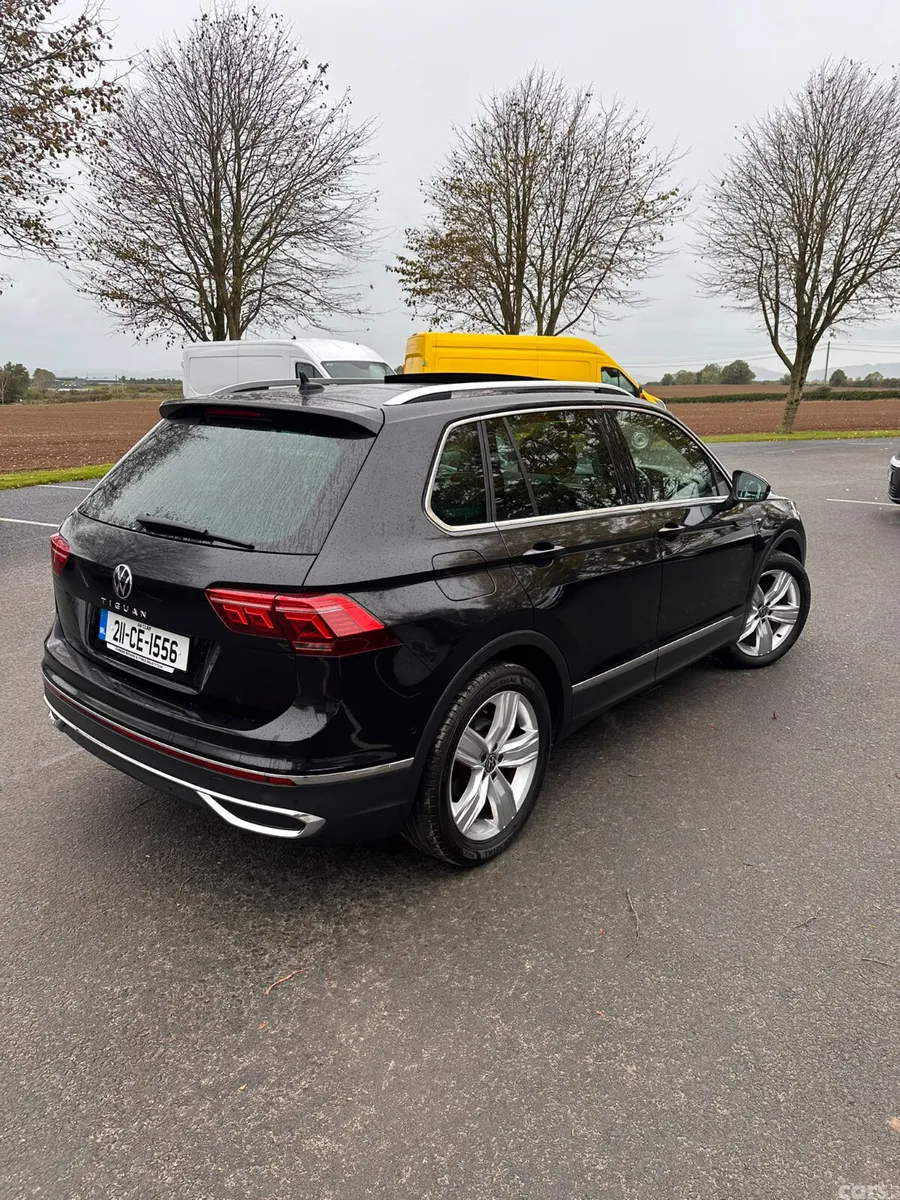 Volkswagen Tiguan SUV, Diesel, 2021, Black
