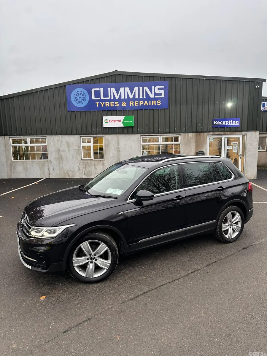 Volkswagen Tiguan SUV, Diesel, 2021, Black
