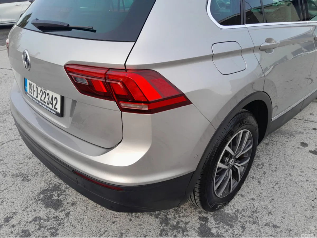 Volkswagen Tiguan SUV, Diesel, 2019, Grey