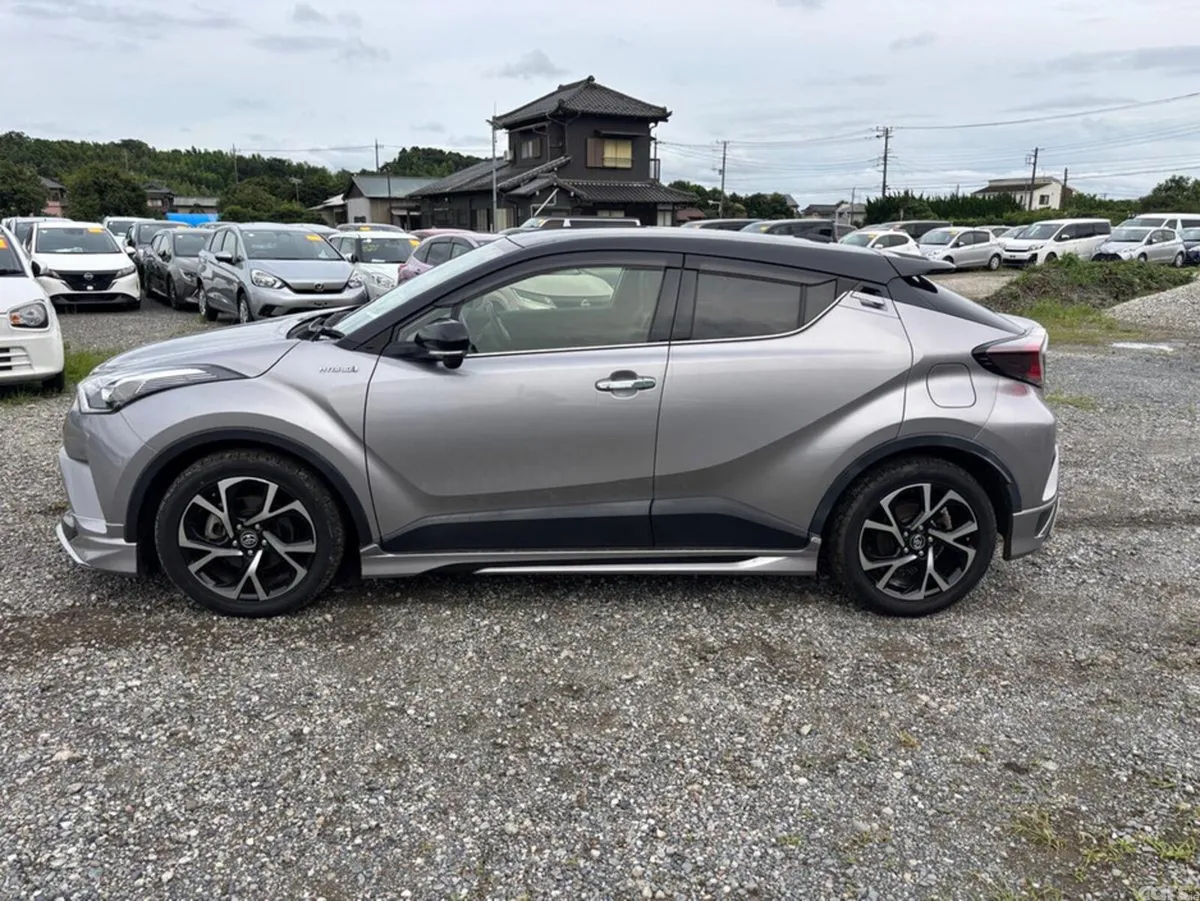 Toyota C-HR SUV, Petrol Hybrid, 2018, Grey