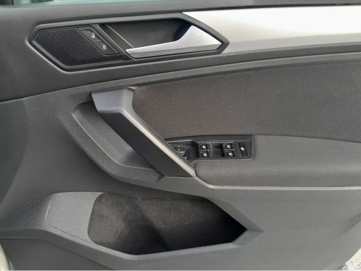 Volkswagen Tiguan SUV, Diesel, 2019, Grey