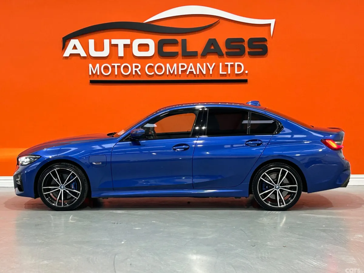 BMW 3-Series Saloon, Petrol Plug-in Hybrid, 2022, Blue