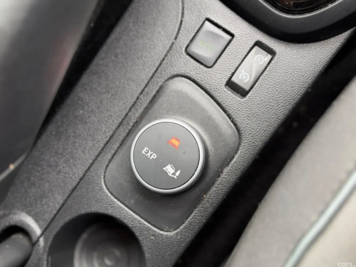 Renault Captur Hatchback, Diesel, 2017, Grey